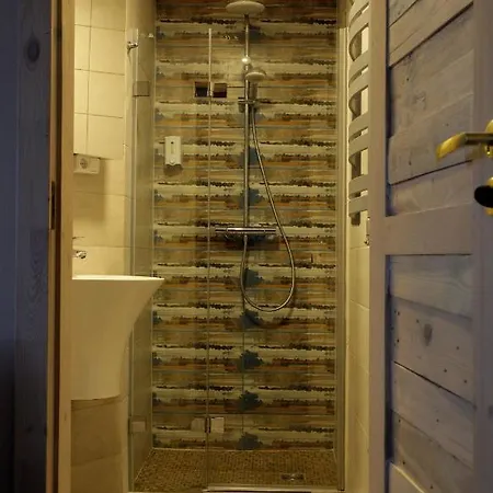 Dp Art - Self Check In Pensión 3*