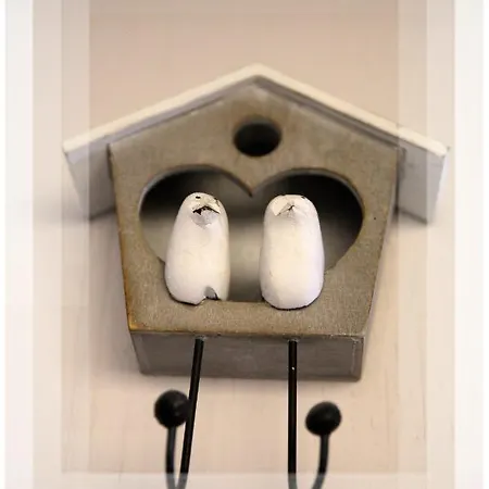 Dp Art - Self Check In Pensión 3*