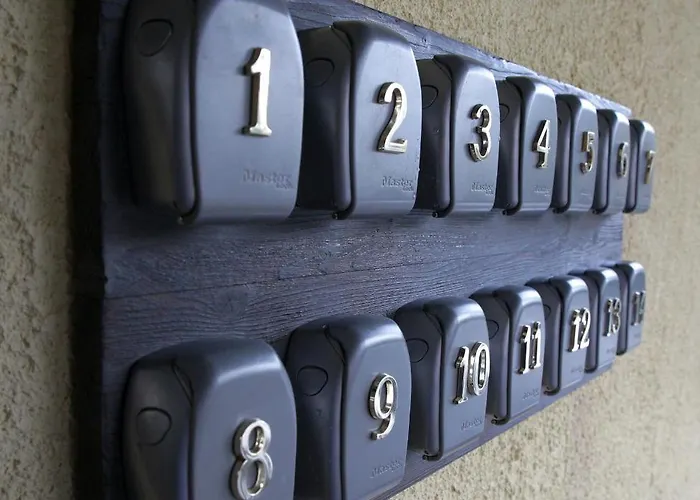 Dp Art - Self Check In 3*