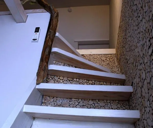 Dp Art - Self Check In 3*