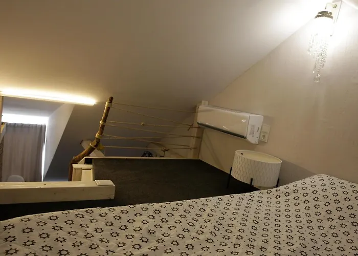 Dp Art - Self Check In Pensionat 3*